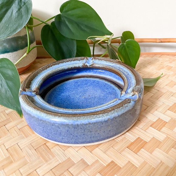 Vintage Hand Thrown Pottery Ashtray - Picture 2 of 3